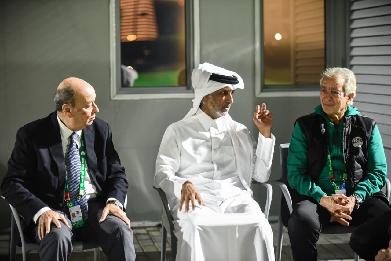 وزير الشباب والرياضة القطري يحضر مران منتخب مصر المشارك في كأس العرب