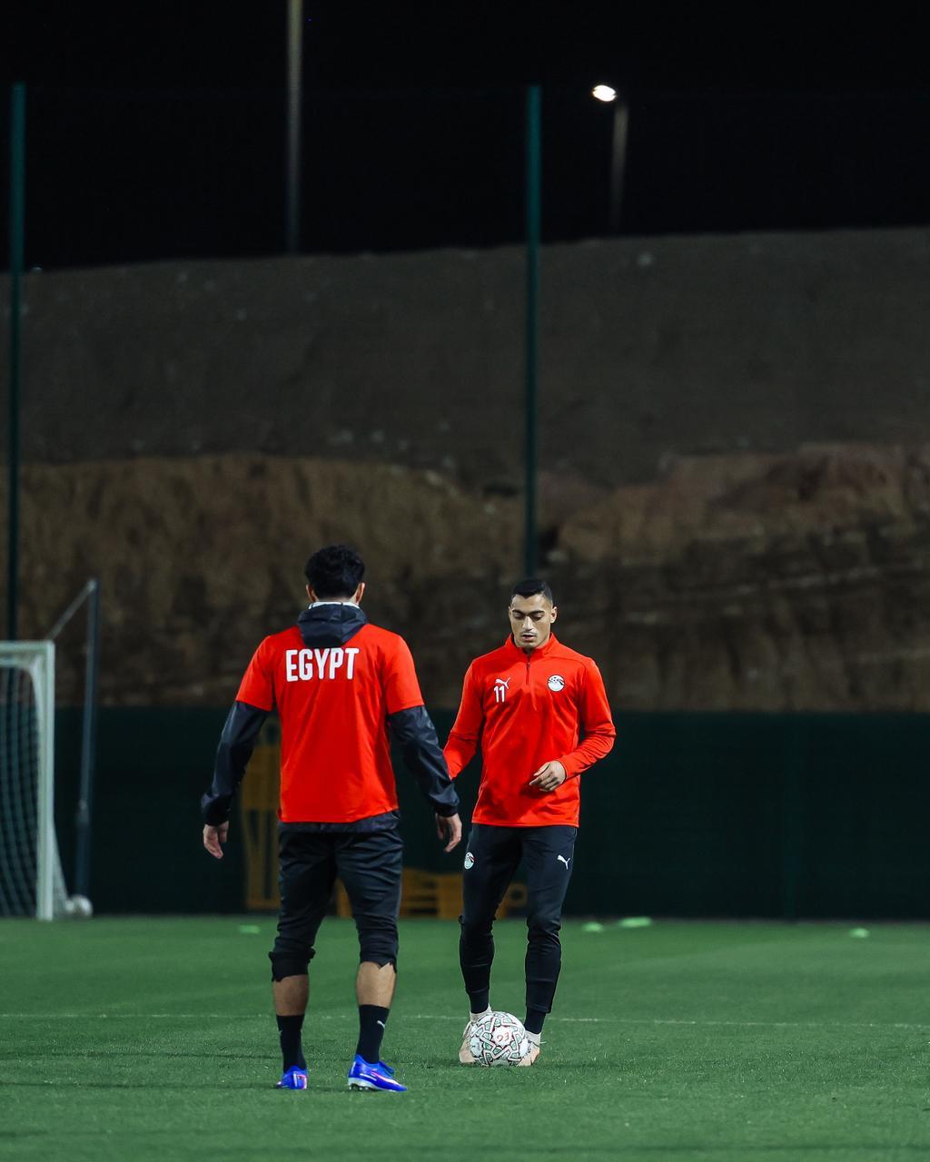 منتخب مصر يختتم تدريباته استعداداً لمواجهة زيمبابوي غداً 