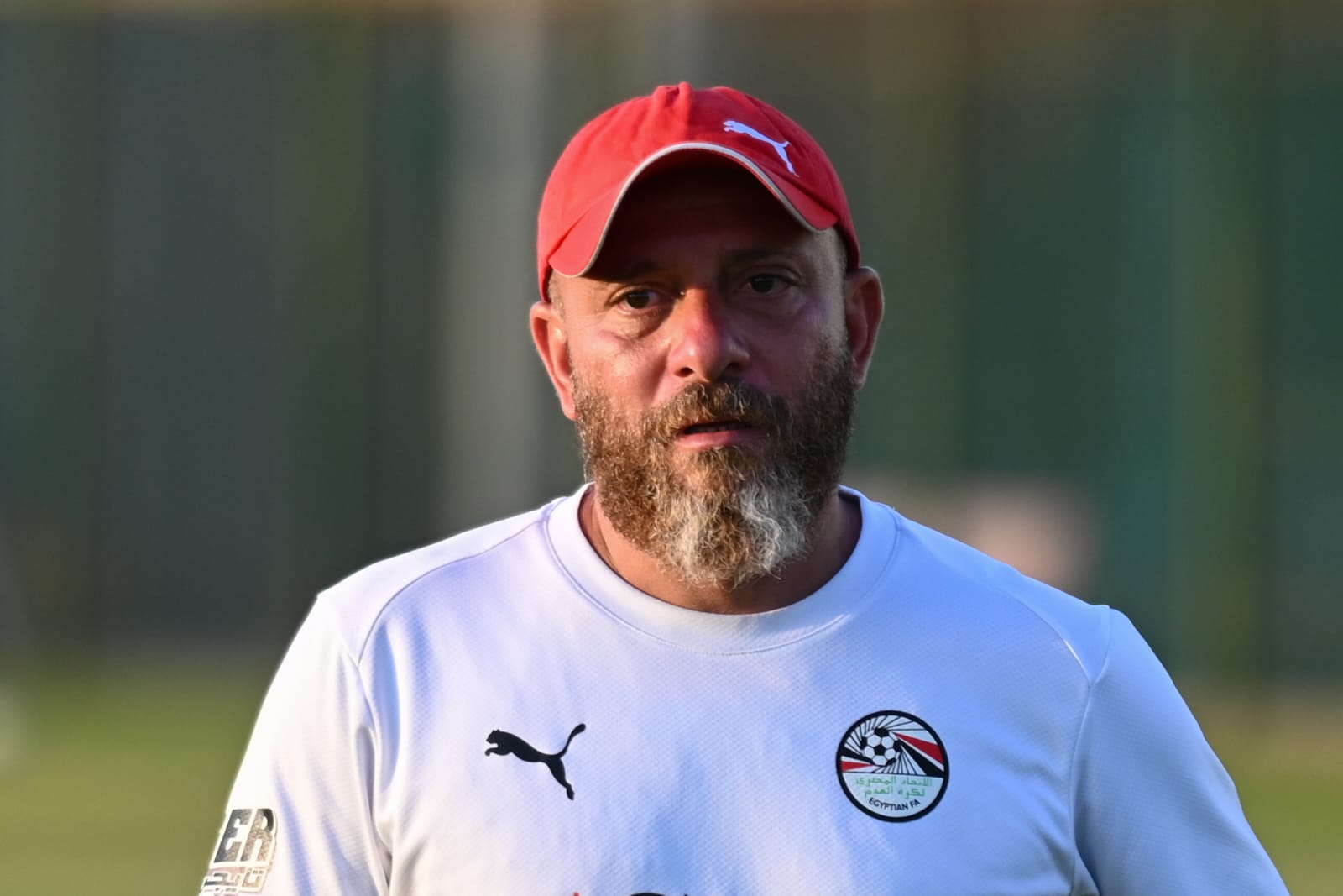 بالصور.. منتخب الشباب يواصل تدريباته بقيادة وائل رياض