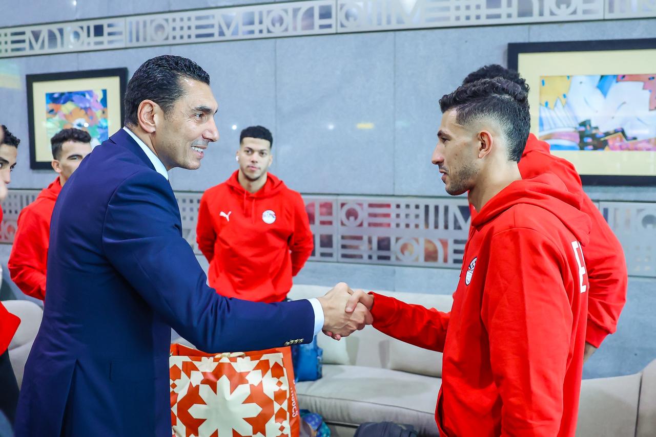 بعثة منتخب مصر تغادر إلى جدة