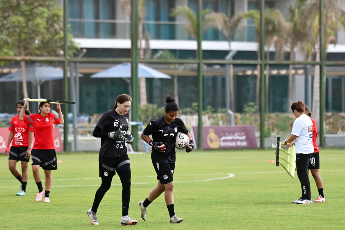المران الأخير لمنتخب الكرة  النسائية تحت ٢٠ سنة قبل السفر لغينيا الاستوائية