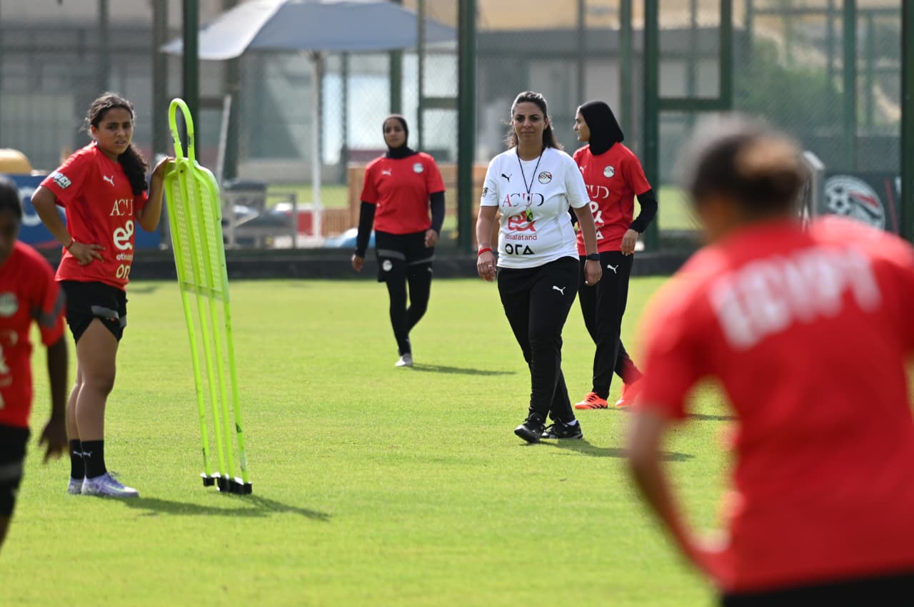 المران الأخير لمنتخب الكرة  النسائية تحت ٢٠ سنة قبل السفر لغينيا الاستوائية