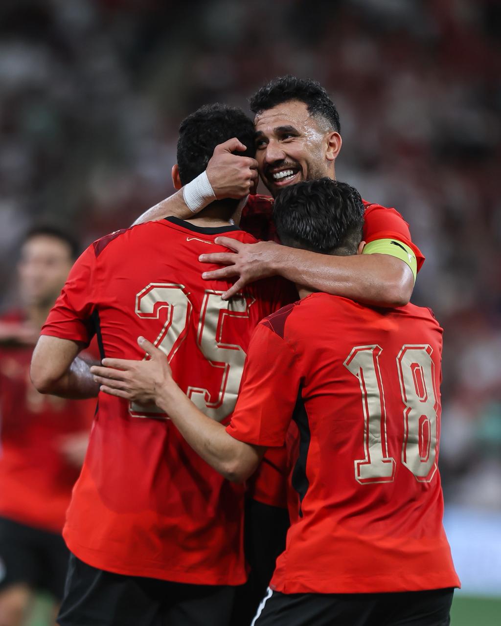بالصور.. الهدف الثالث لمنتخب مصر (زيزو)