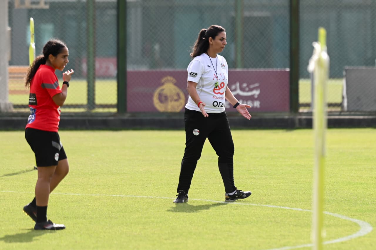 المران الأخير لمنتخب الكرة  النسائية تحت ٢٠ سنة قبل السفر لغينيا الاستوائية