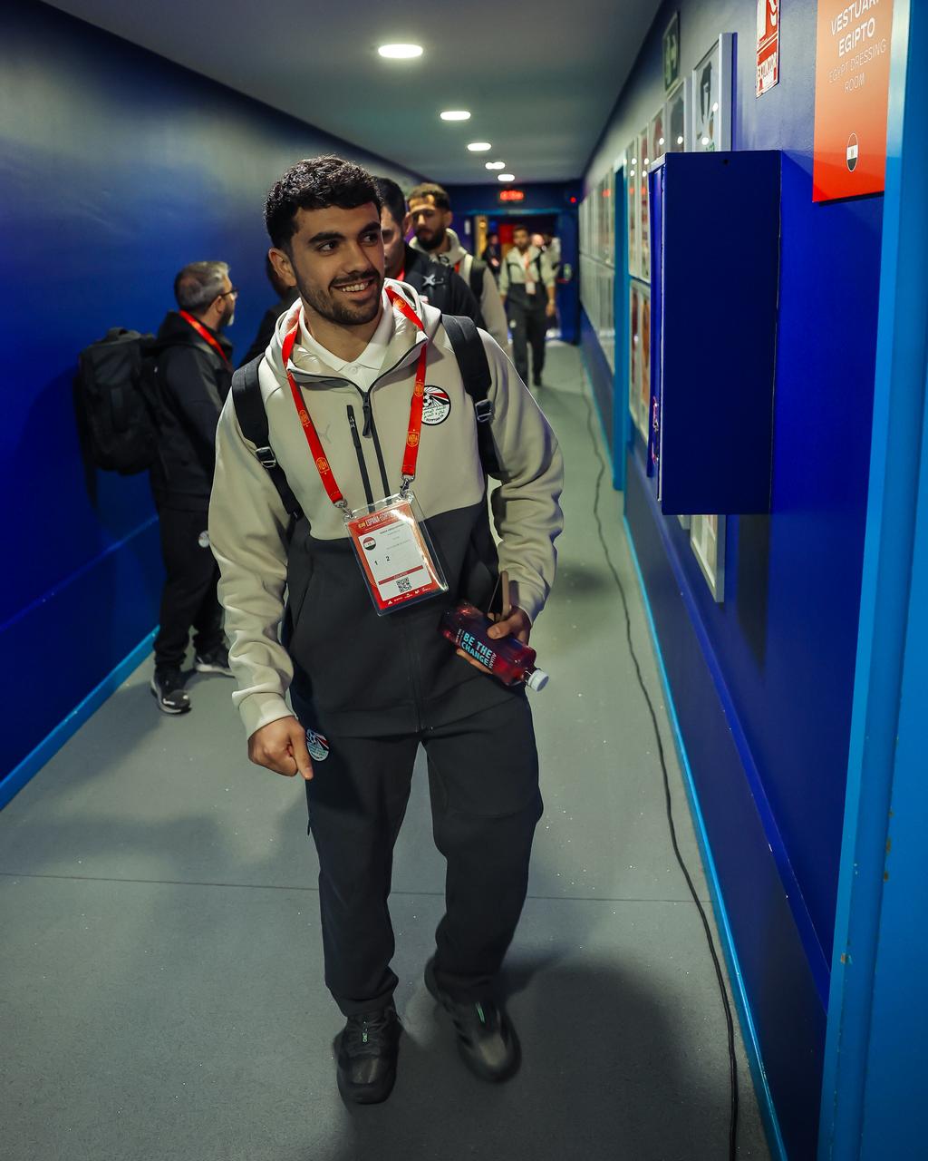 وصول منتخب مصر لملعب إسبانيول قبل مواجهة إسبانيا