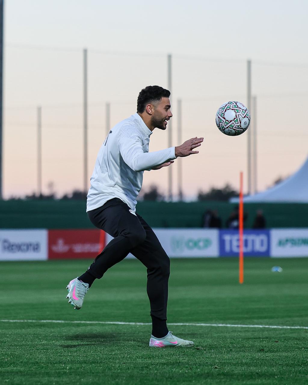 منتخب مصر يواصل تدريباته استعدادًا لضربة البداية أمام زيمبابوي في كأس الأمم الأفريقية