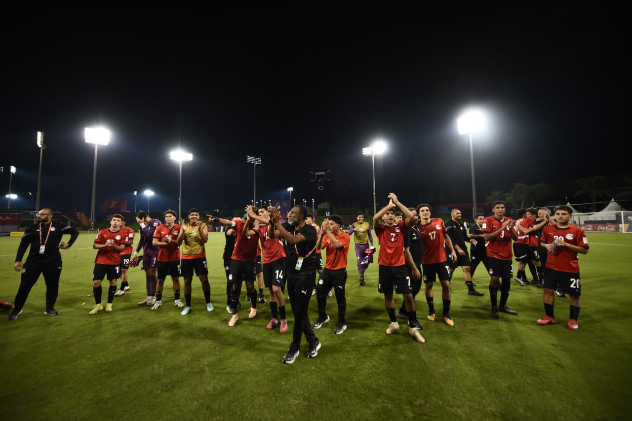 فرحة المنتخب الوطني تحت 17 سنة بعد التعادل مع فنزويلا بعشرة لاعبين