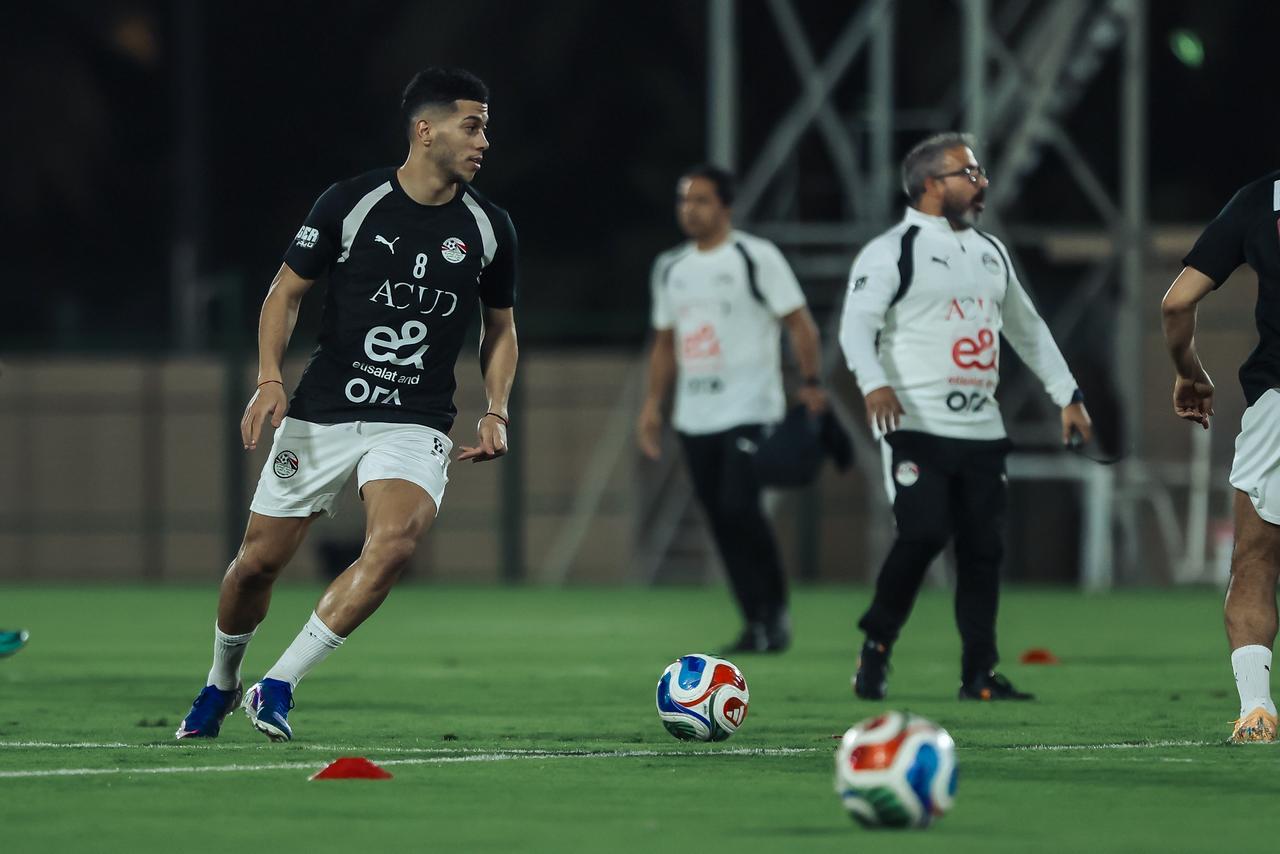 منتخب مصر يخوض تدريبه الأول في جدة استعداداً لودية السعودية 