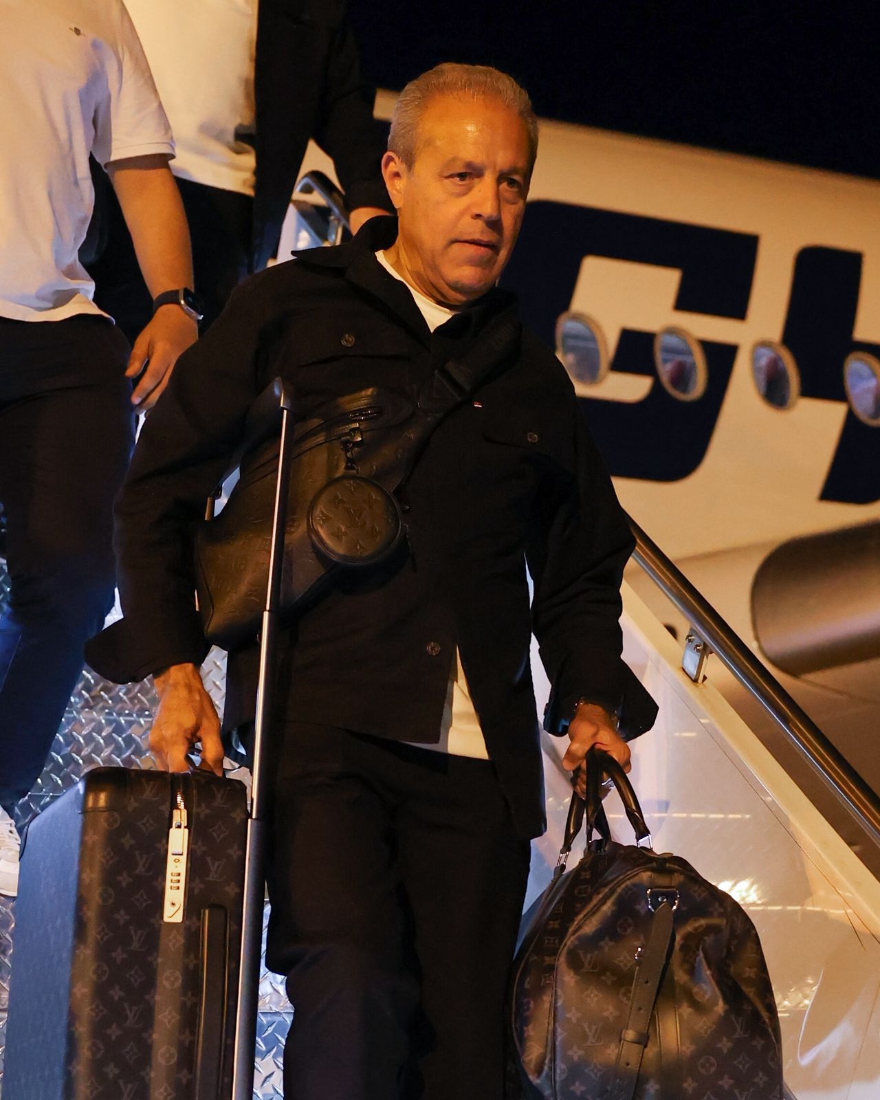 منتخب مصر يصل إلى أمريكا بعد "١٢ ساعة طيران" استعداداً لكأس العالم 