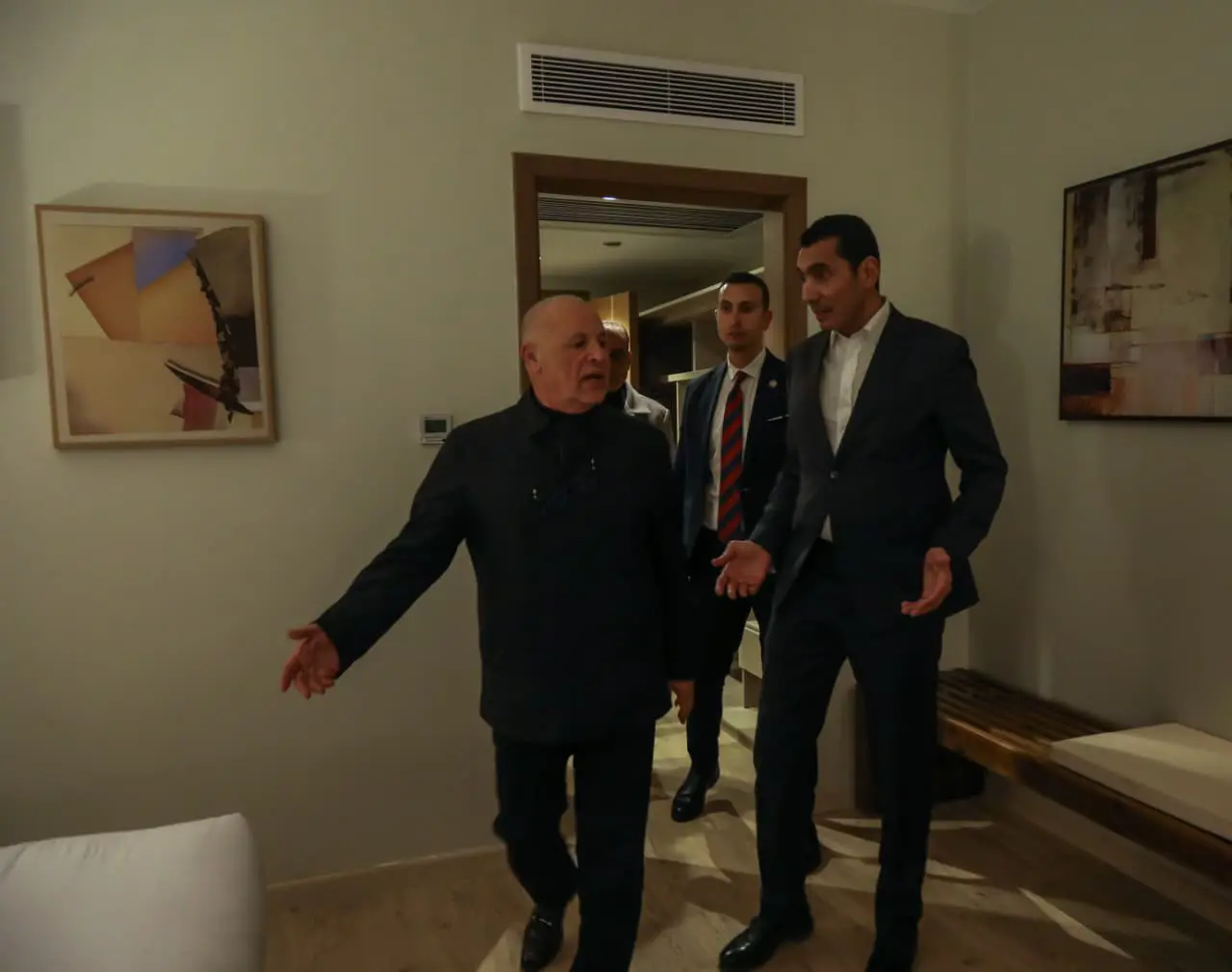 زيارة جوهر نبيل وزير الشباب والرياضة الجديد للاتحاد المصري