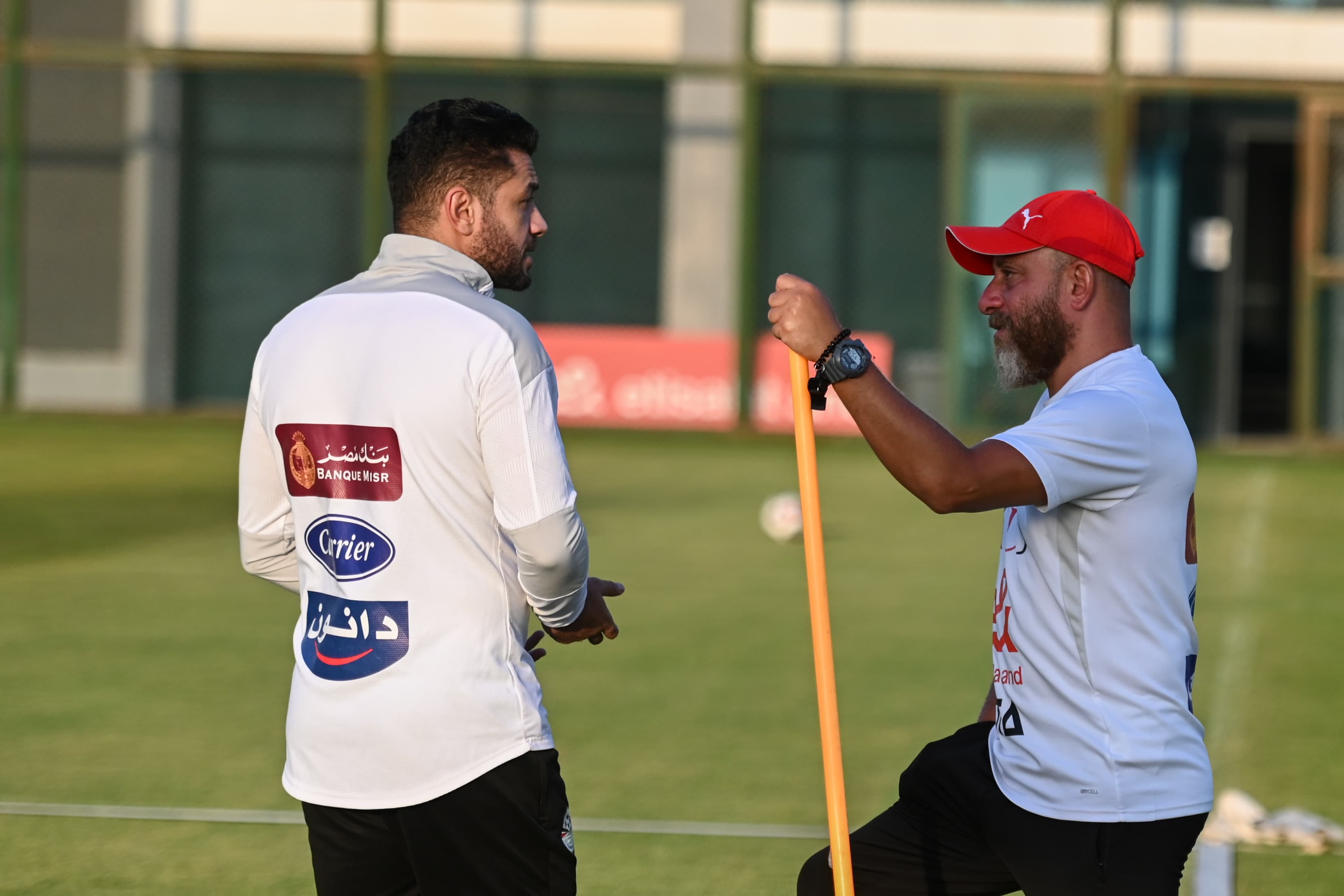 بالصور.. منتخب الشباب يواصل تدريباته بقيادة وائل رياض