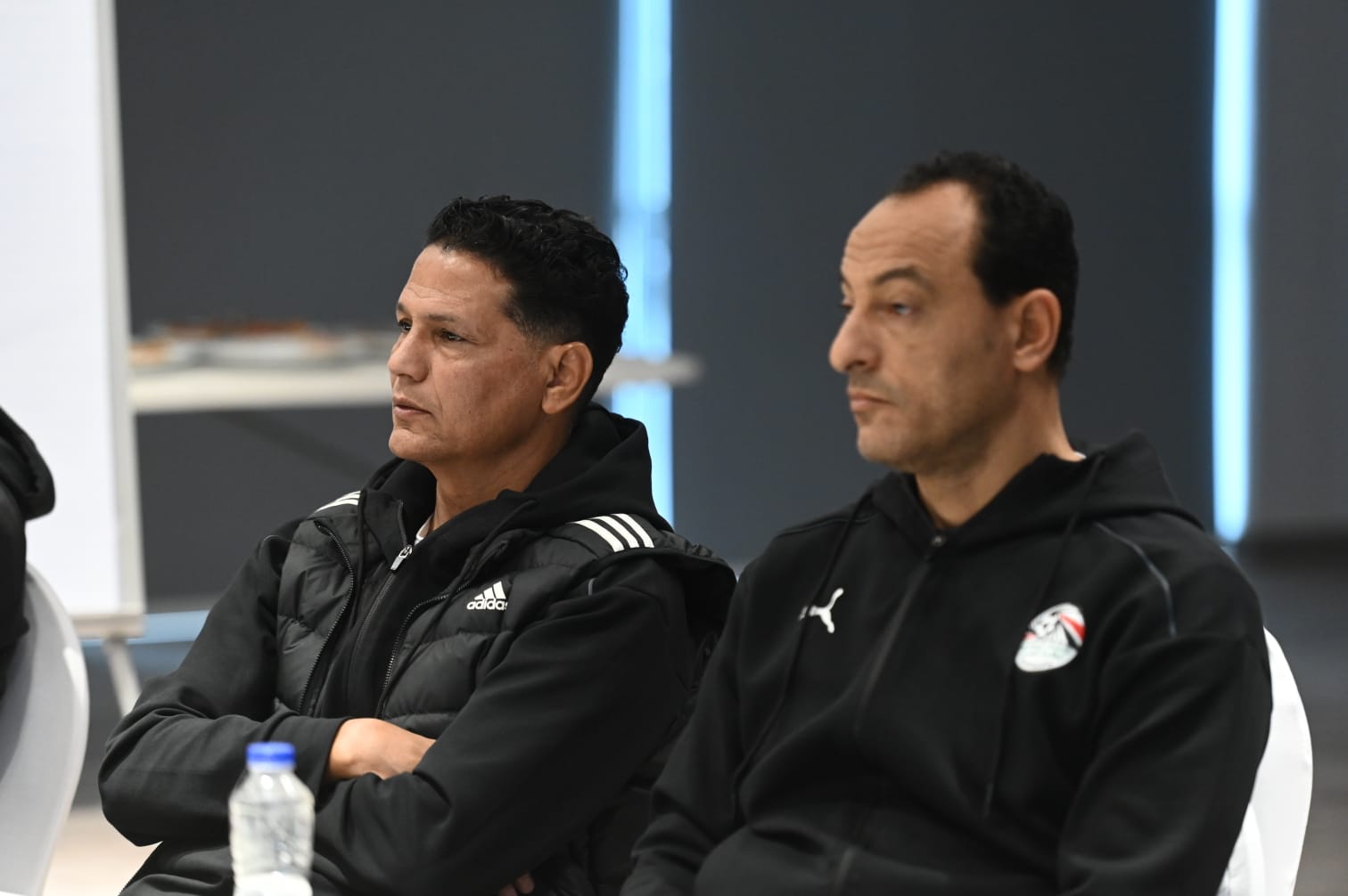 صور محاضرة pro1  عن طرق التعامل مع وسائل الإعلام