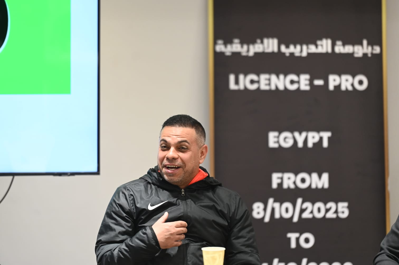 صور محاضرة pro1  عن طرق التعامل مع وسائل الإعلام