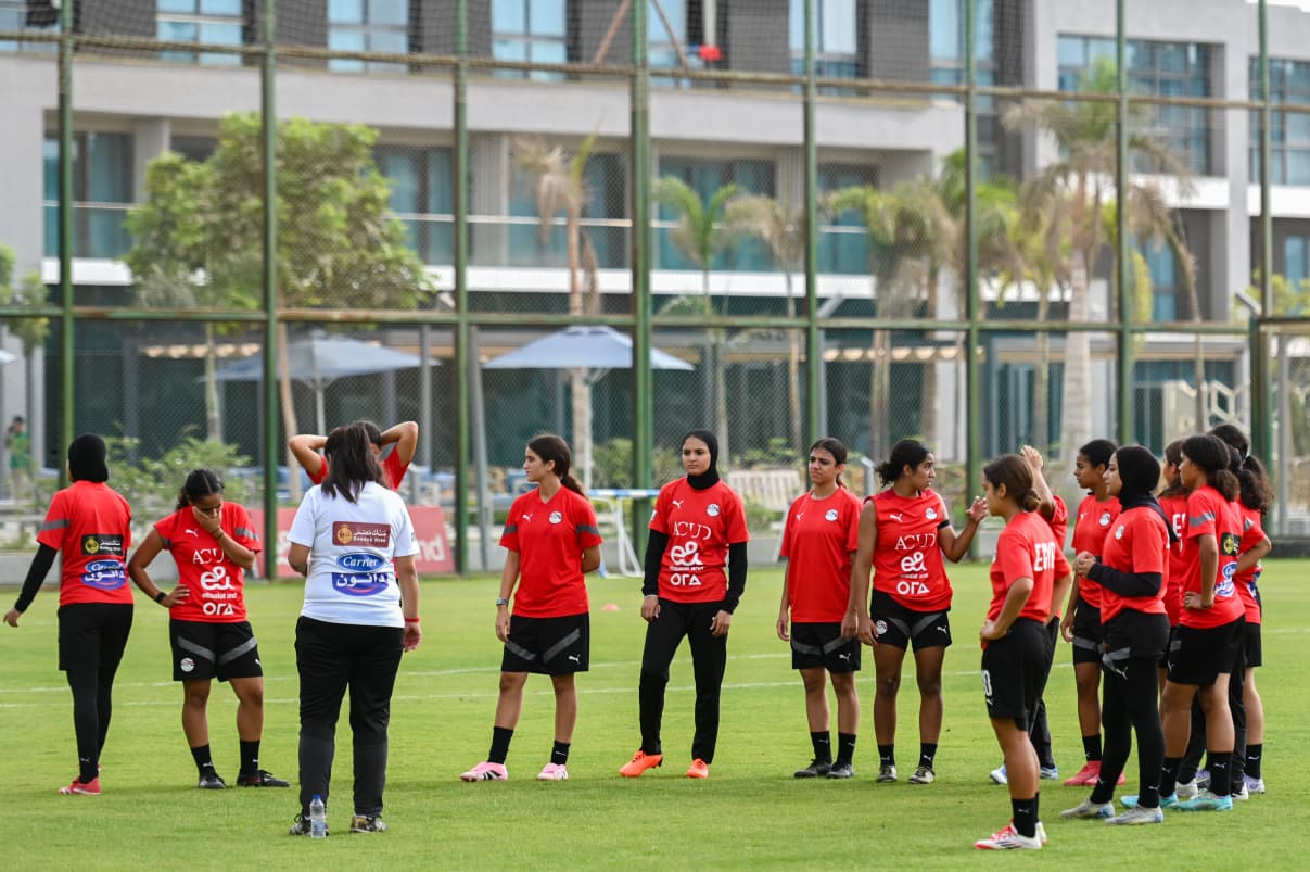 المران الأخير لمنتخب الكرة  النسائية تحت ٢٠ سنة قبل السفر لغينيا الاستوائية
