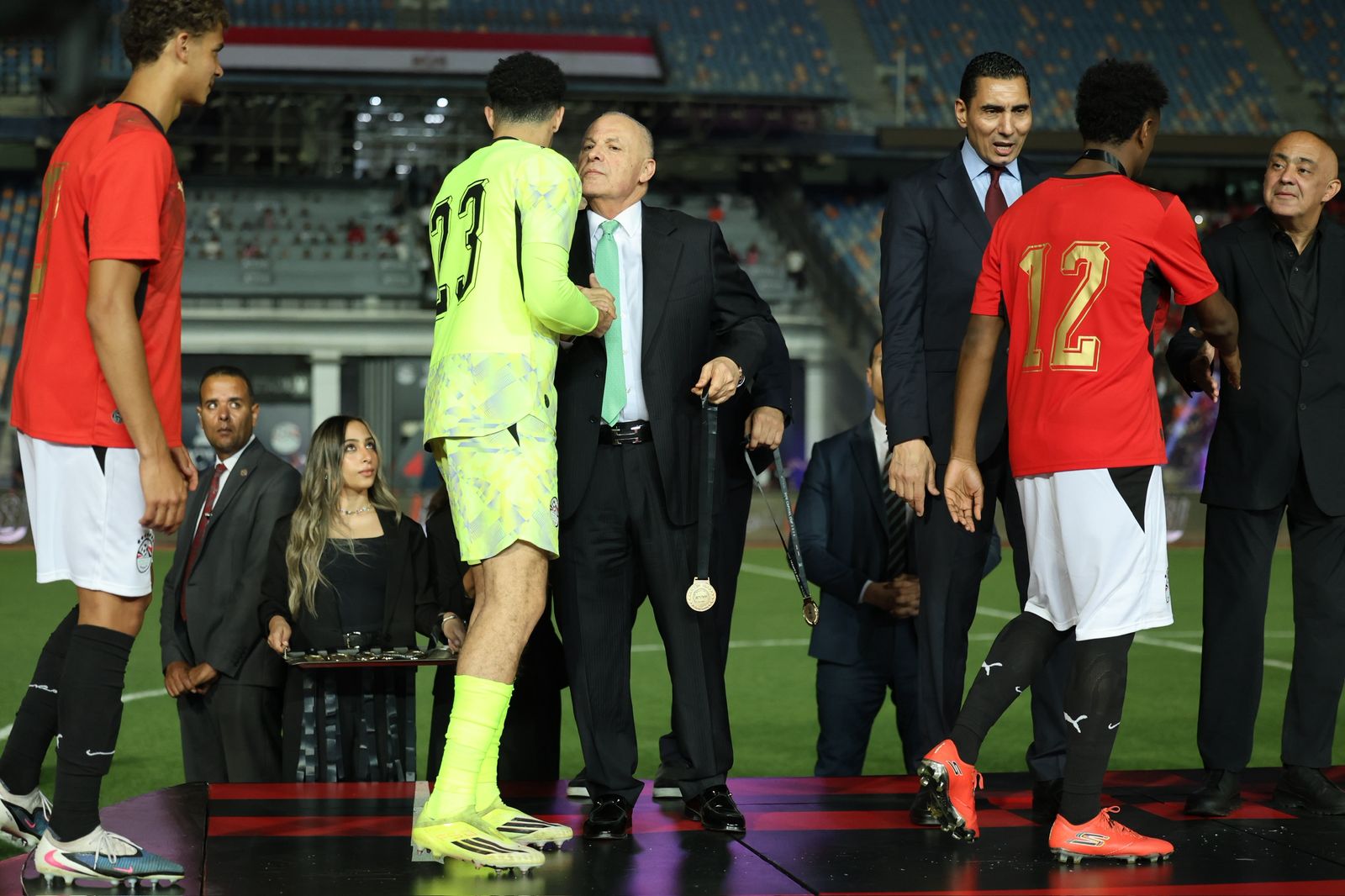الوزارة والاتحاد.. دعم لا نهائي للمنتخب لتحقيق طموحات جماهير مصر في كأس العالم