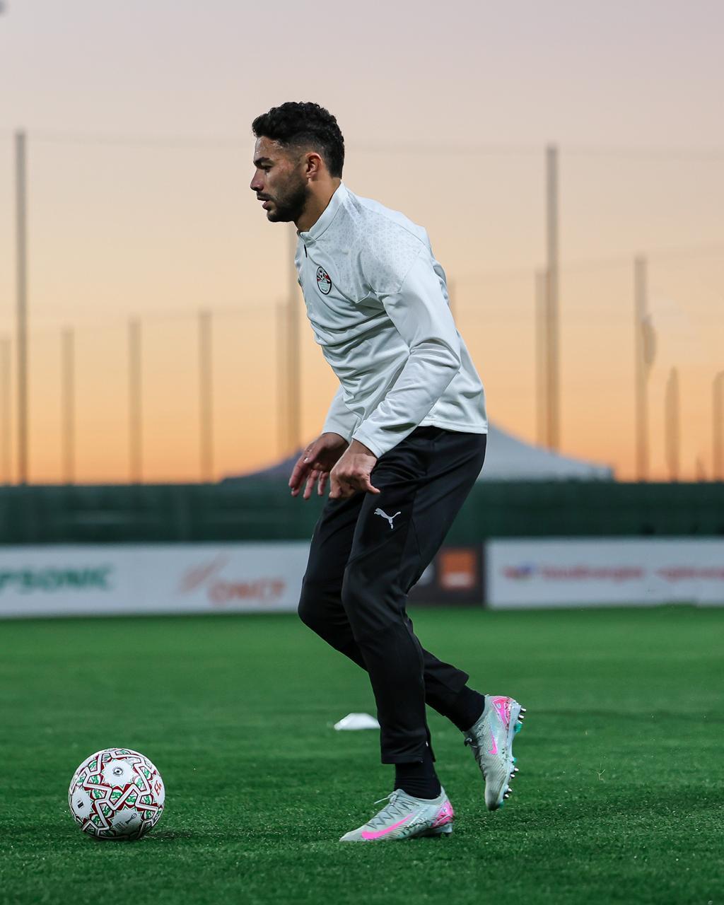 منتخب مصر يواصل تدريباته استعدادًا لضربة البداية أمام زيمبابوي في كأس الأمم الأفريقية