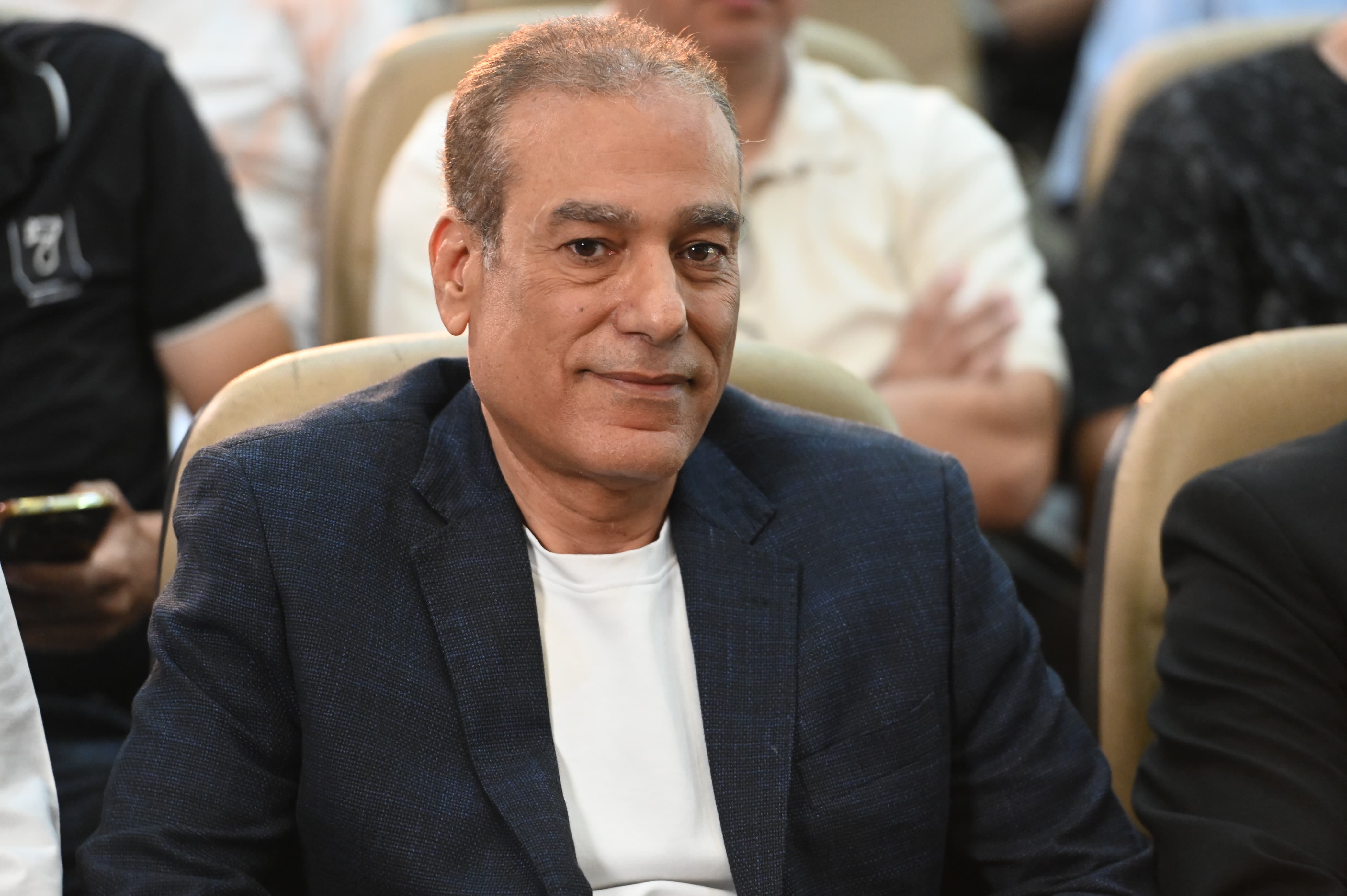 بالصور.. إجراء قرعة دوري المحترفين للموسم الجديد