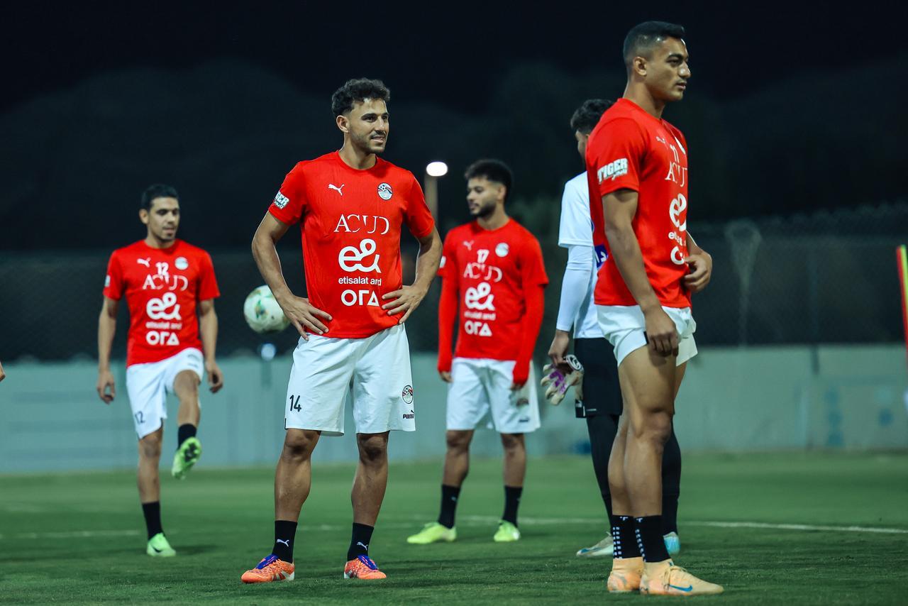 منتخب مصر يختتم تحضيراته لمواجهة أوزبكستان في دورة العين