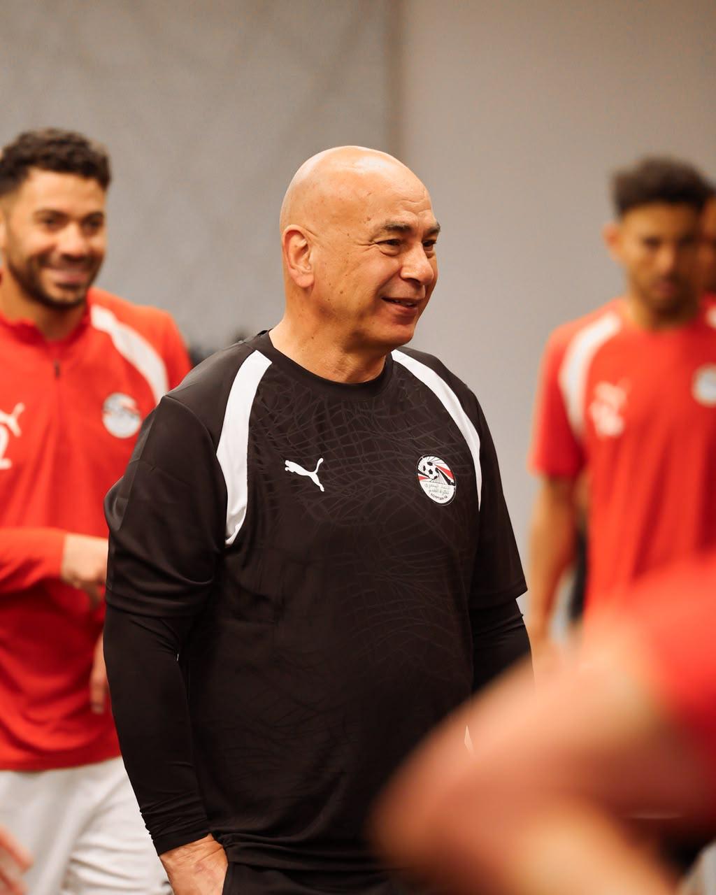 بالصور: تدريبات استشفائية وبدنية للاعبي منتخب مصر بفندق الإقامة 