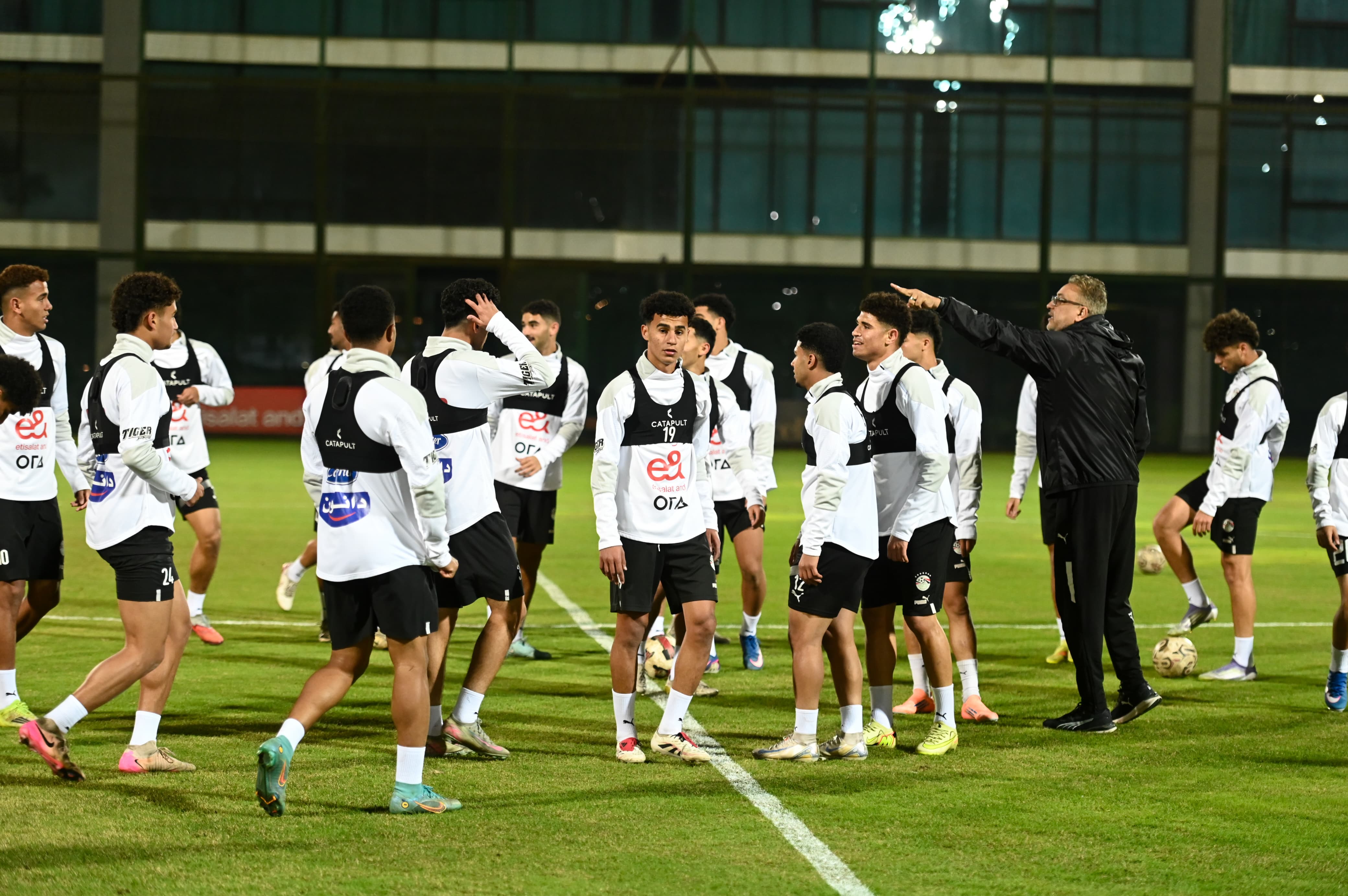 منتخب مصر 2007 يواصل تدريباته استعدادًا لوديتي العراق