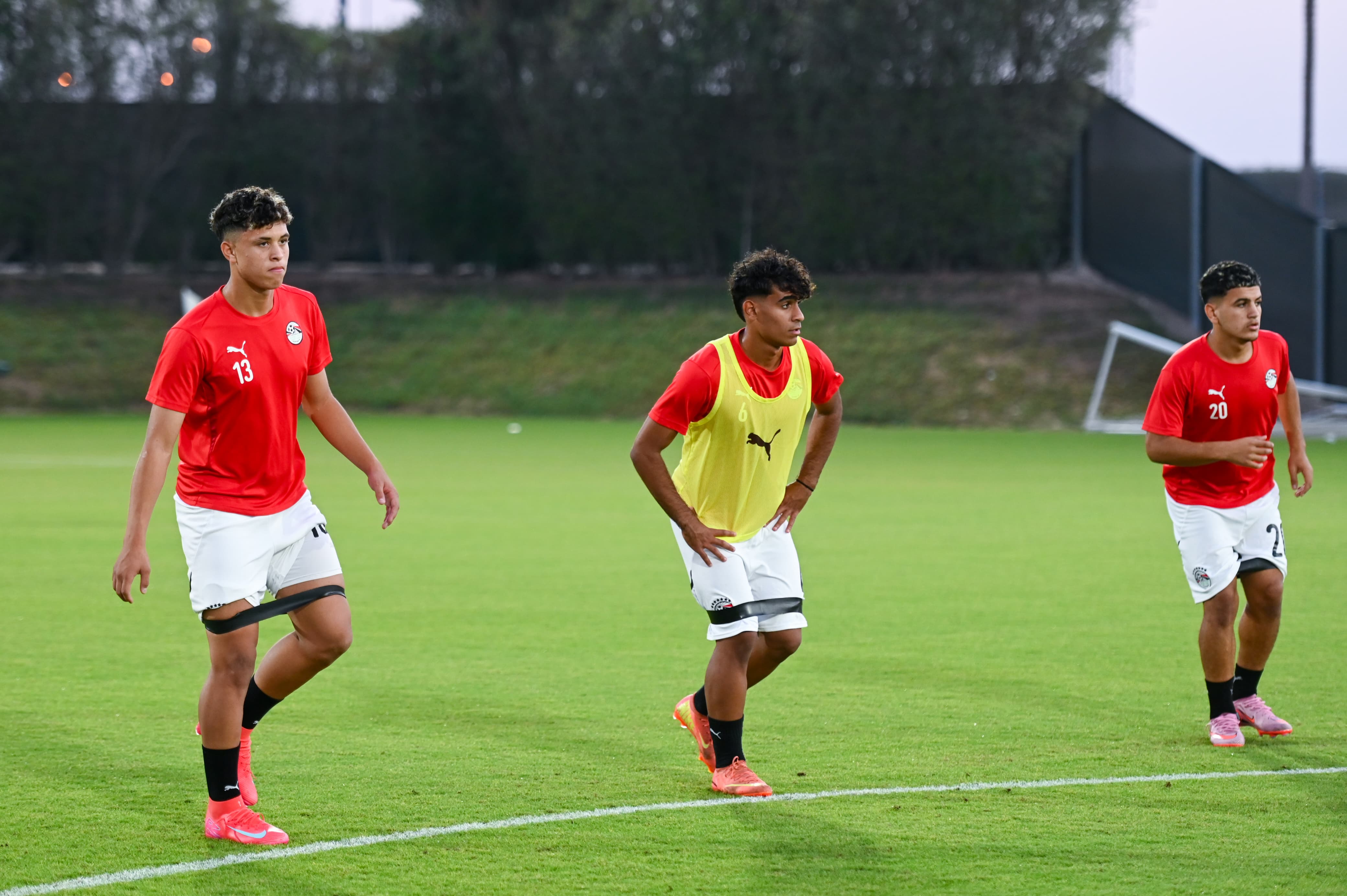 المنتخب الوطني تحت 17 عامًا يختتم استعداداته لمواجهة قطر وديًا 