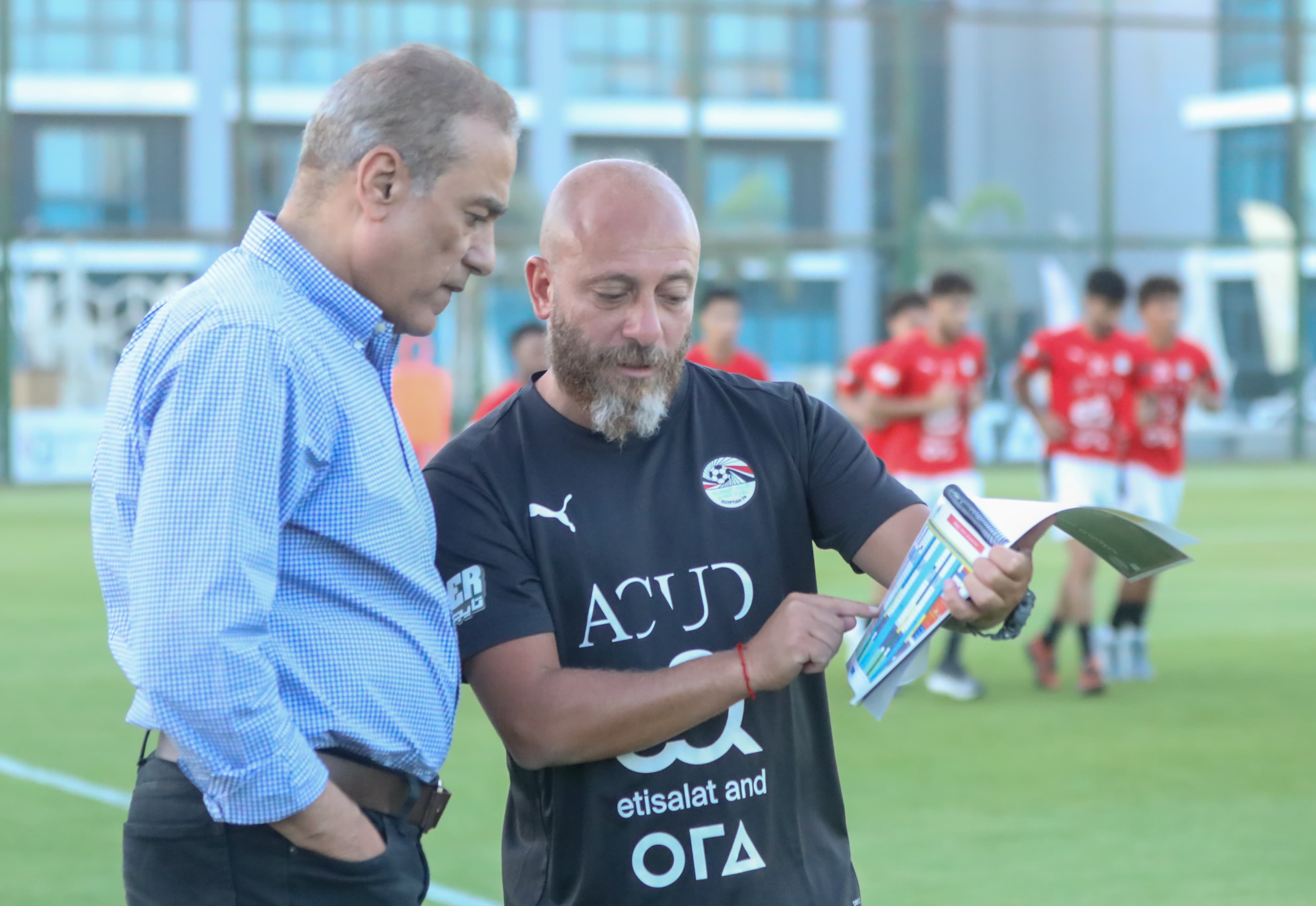 بالصور.. انطلاق معسكر يوليو لمنتخب الشباب بمشاركة جميع اللاعبين