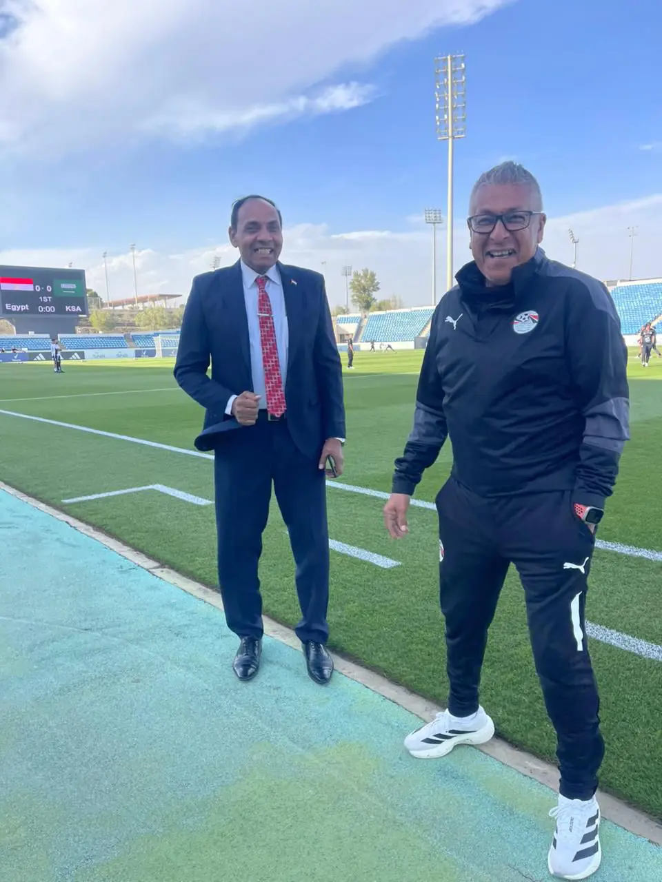 بالصور: منتخب الكرة النسائية يتفوق على شقيقه السعودي ودياً