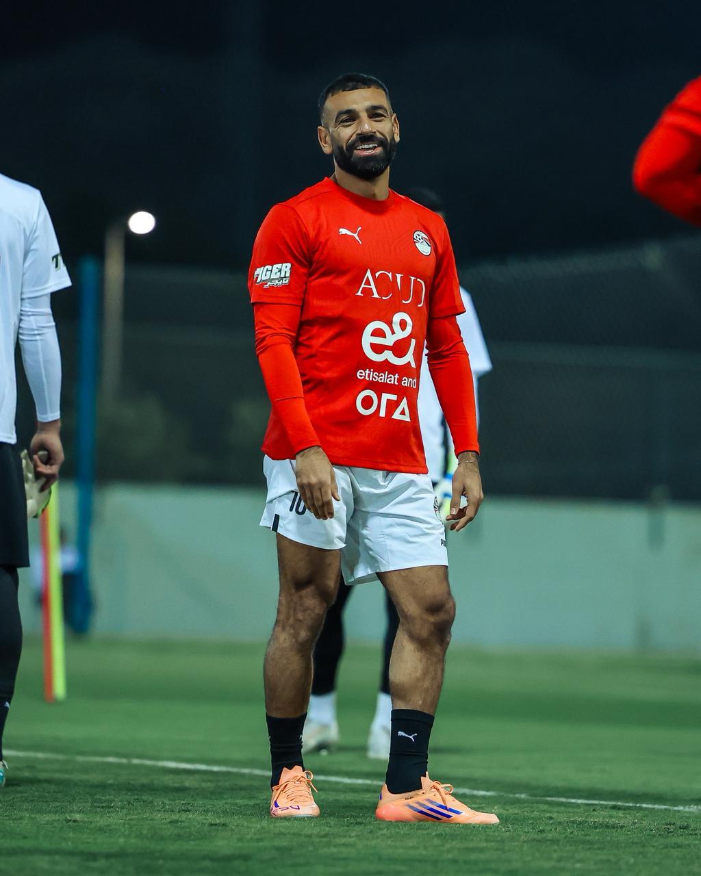 منتخب مصر يختتم تحضيراته لمواجهة أوزبكستان في دورة العين