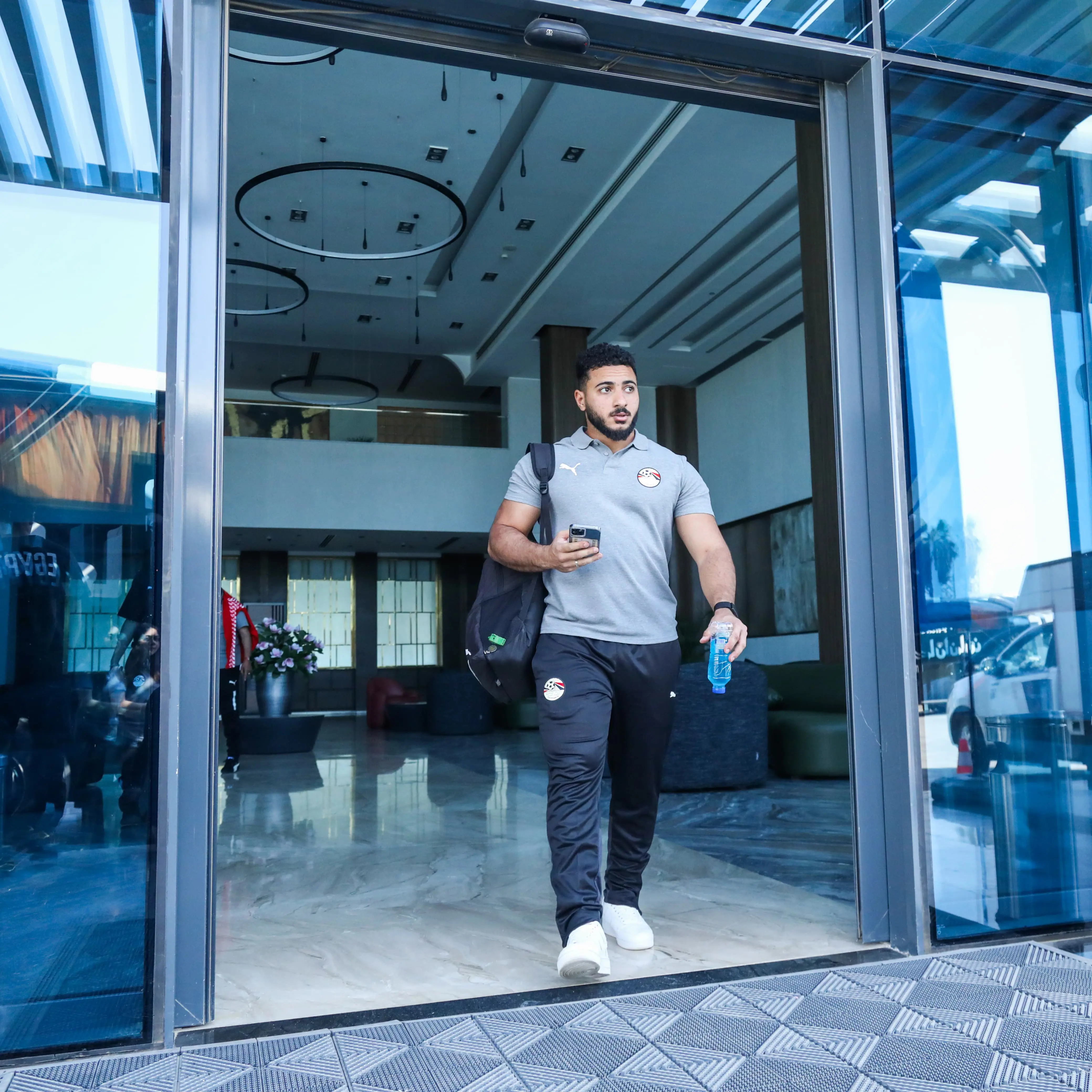 بعثة منتخب مصر للكرة النسائية تغادر إلى السعودية 