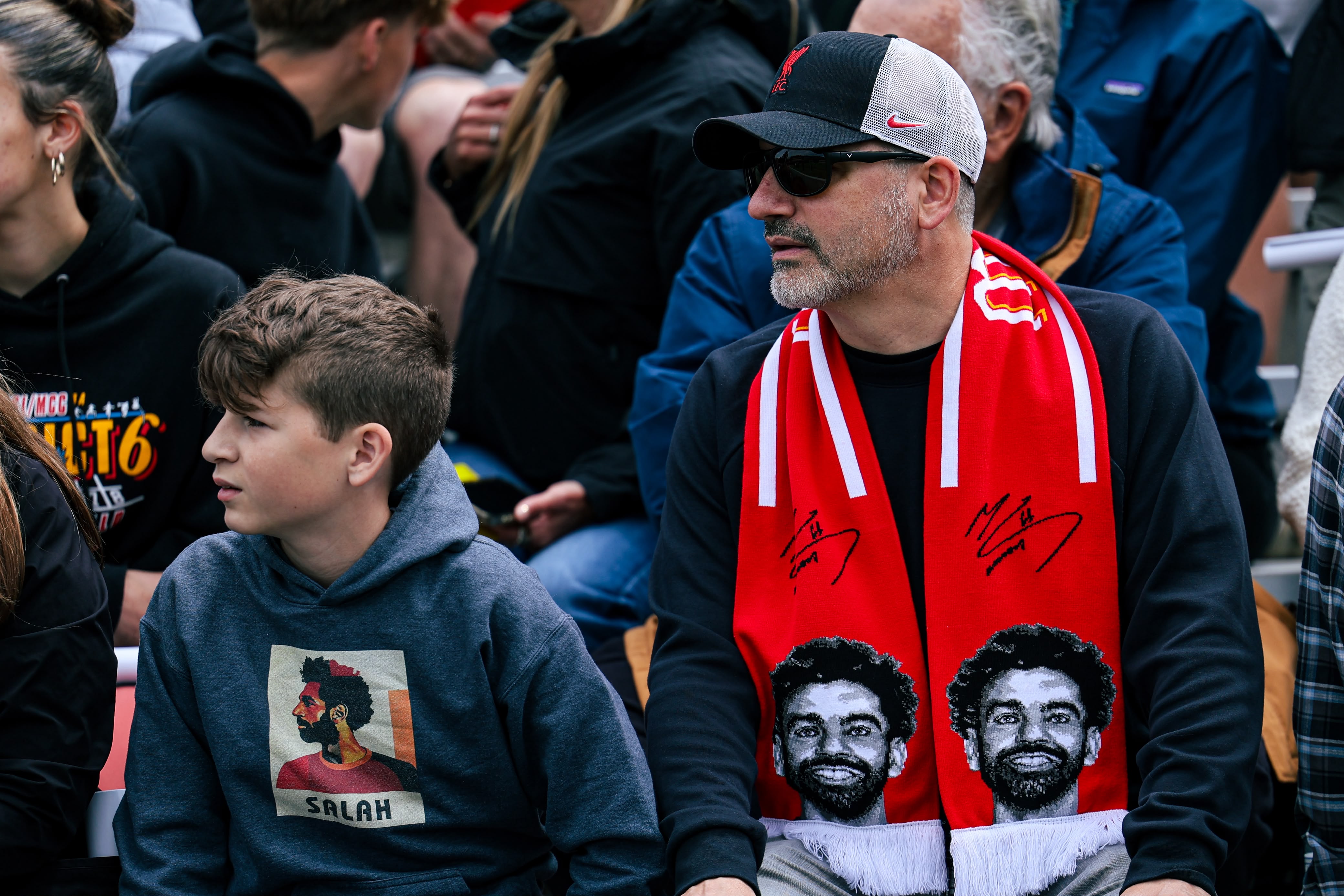 بالصور.. حضور جماهيري وبعض الجالية المصرية في مران منتخب مصر بأمريكا