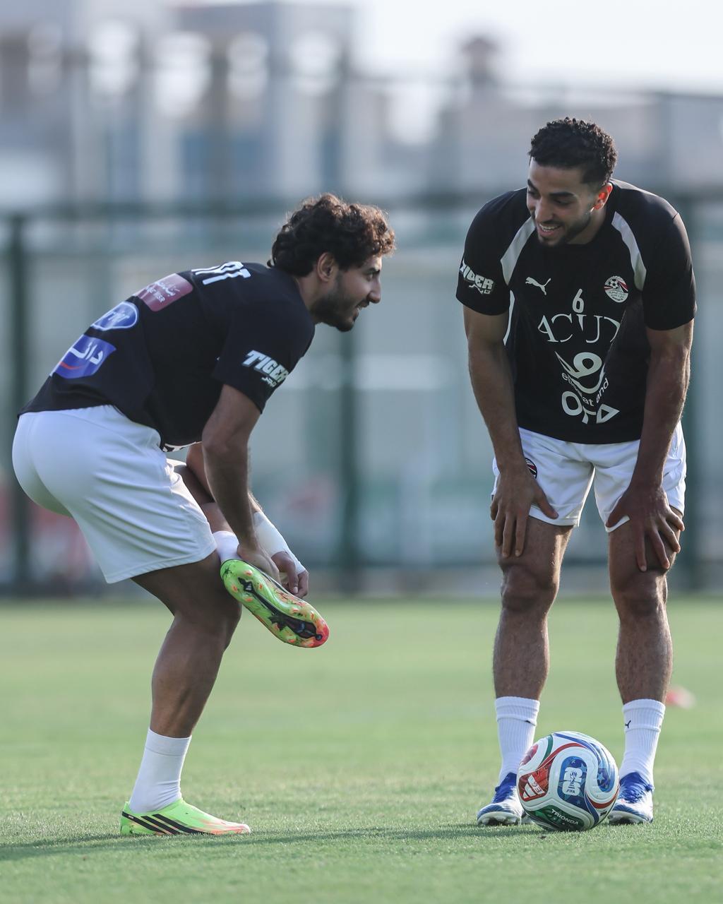 بالصور: منتخب مصر يواصل تدريباته استعدادا لروسيا بحضور مرموش وعبد الكريم