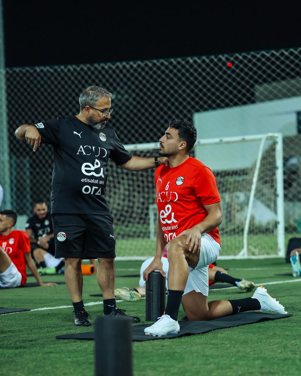 منتخب مصر يختتم تحضيراته لمواجهة أوزبكستان في دورة العين